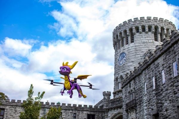 В честь премьеры Spyro Reignited Trilogy запущен настоящий огнедышащий дракон